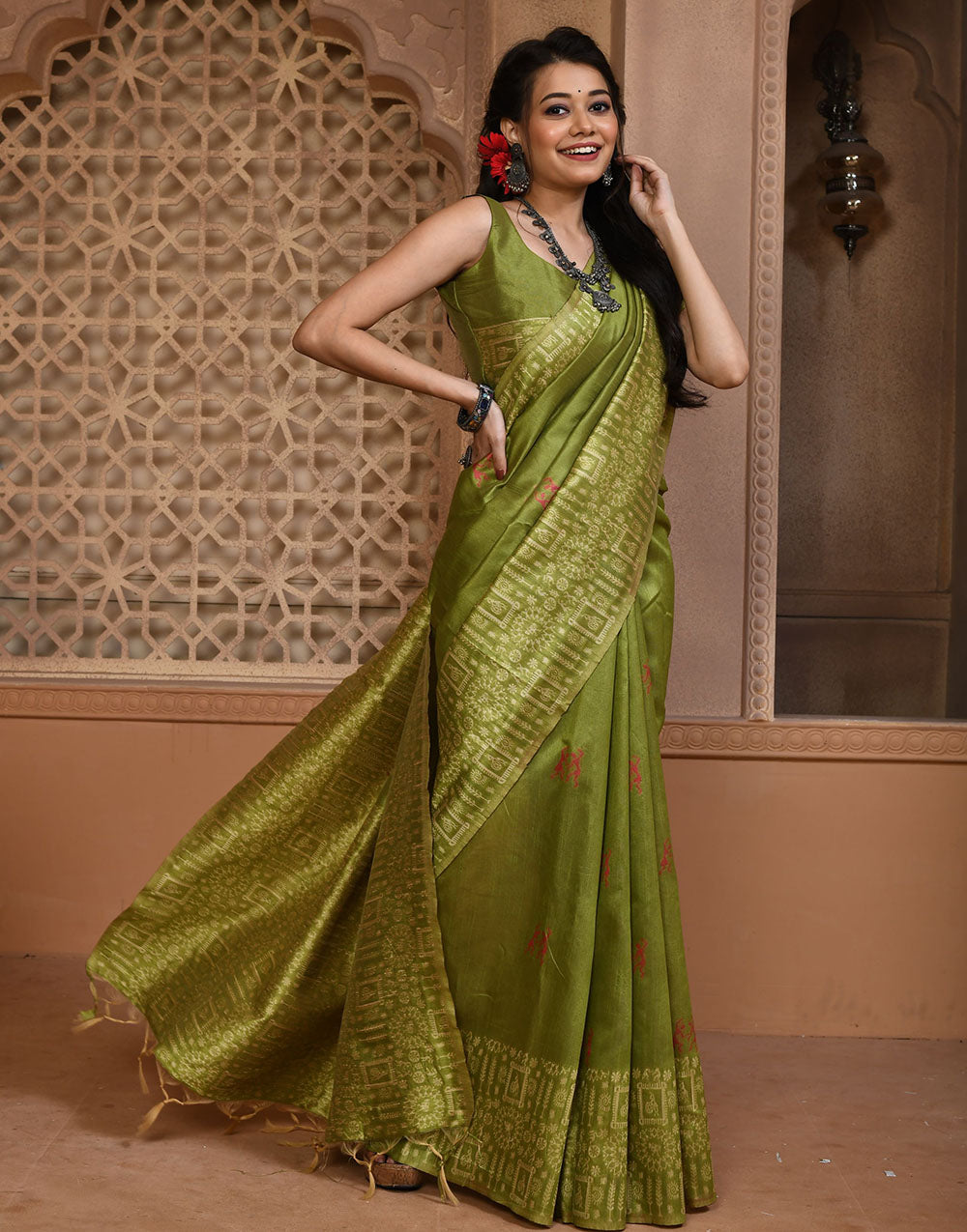 Pista Green Silk Saree With Weaving Work