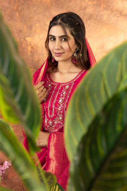 Elegant Straight Kurti Pant Dupatta Set