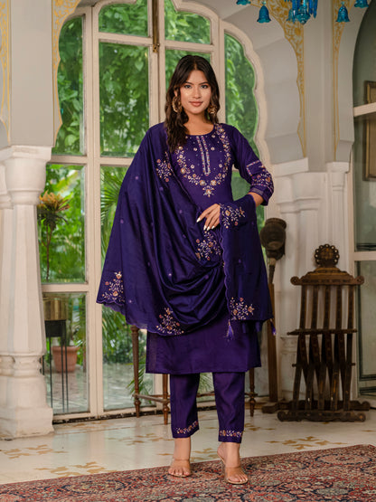 Elegant Straight Kurti Pant Dupatta Set