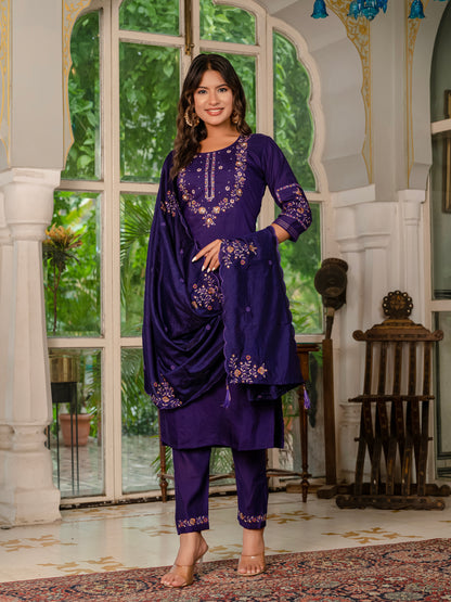 Elegant Straight Kurti Pant Dupatta Set