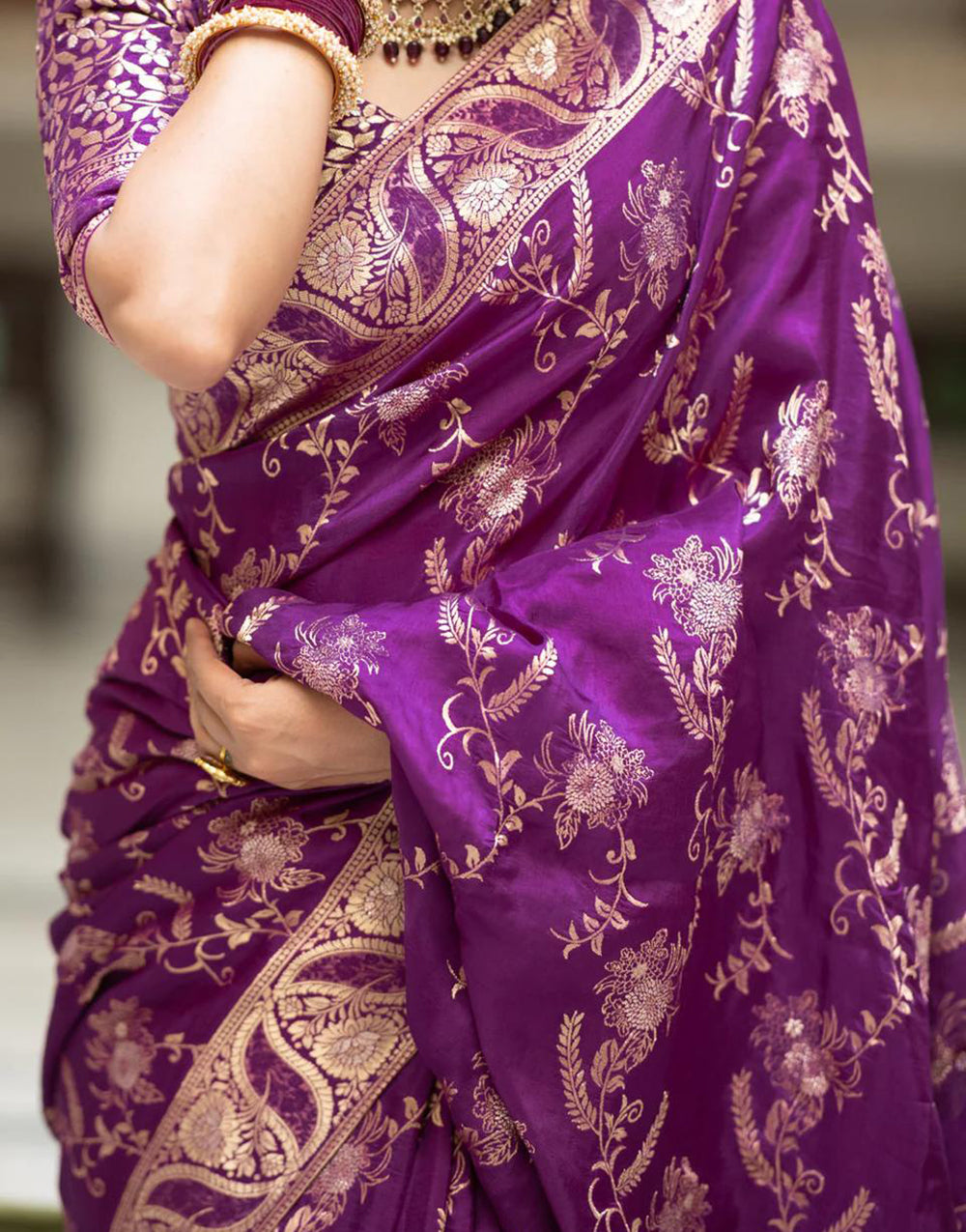 Purple Banarasi Silk Saree With Zari Weaving Work