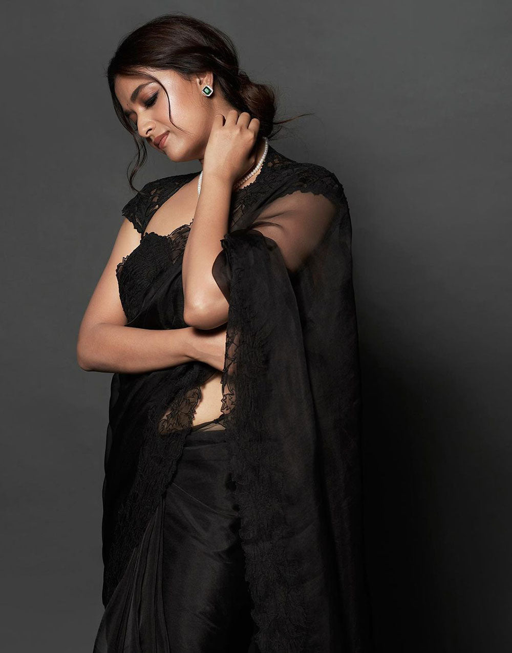 Black Organza Saree With Embroidery Work