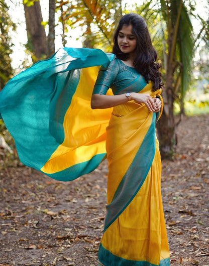 Yellow & Filozi Banarasi Silk Saree With Zari Weaving Work