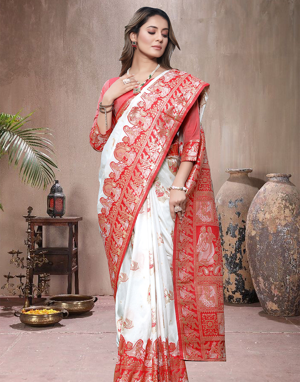 Red Banarasi Silk Saree With Zari Weaving Work