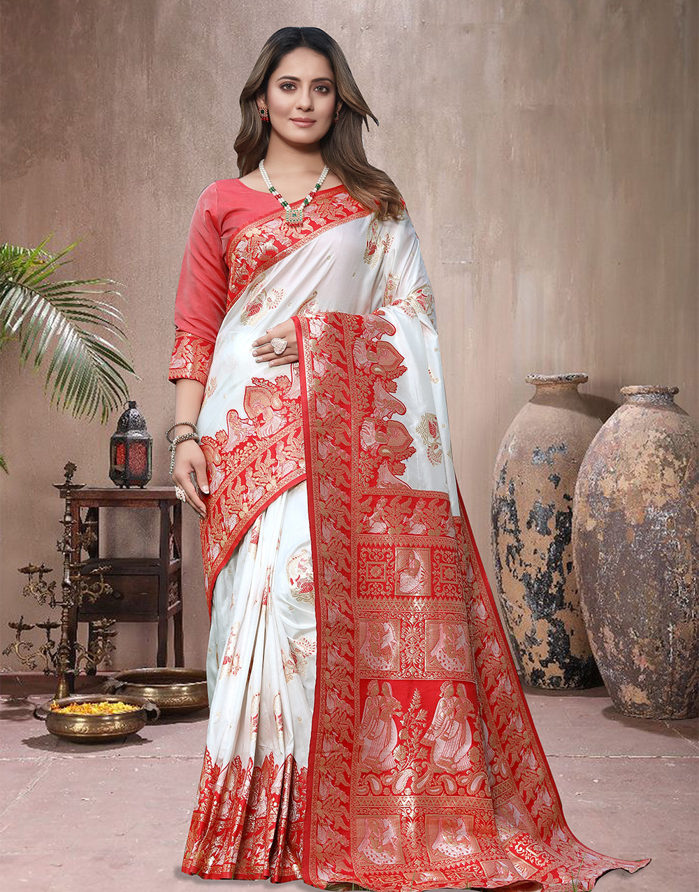 Red Banarasi Silk Saree With Zari Weaving Work