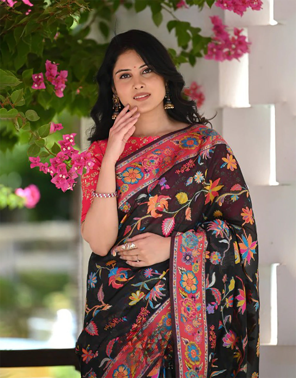 Black Kashmiri Weaving Silk Saree With Blouse