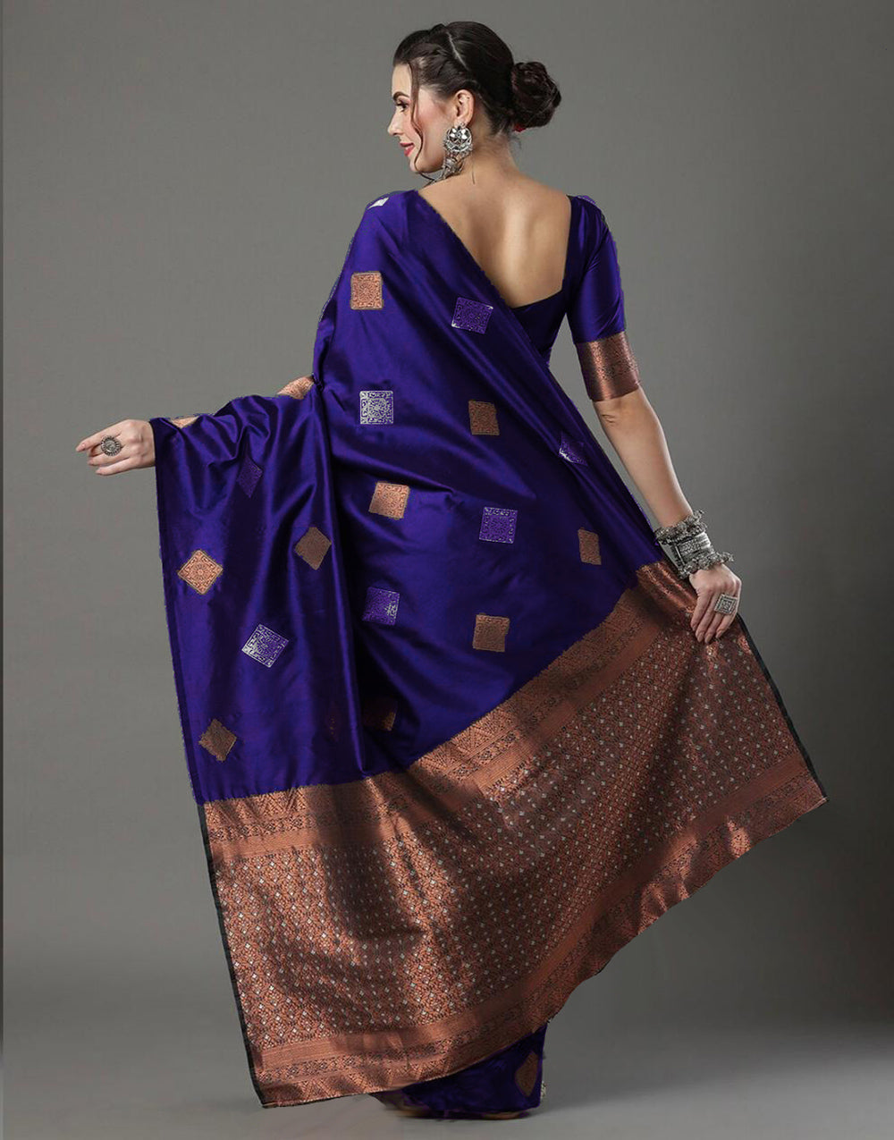 Royal Blue Banarasi Silk Saree With Weaving Work