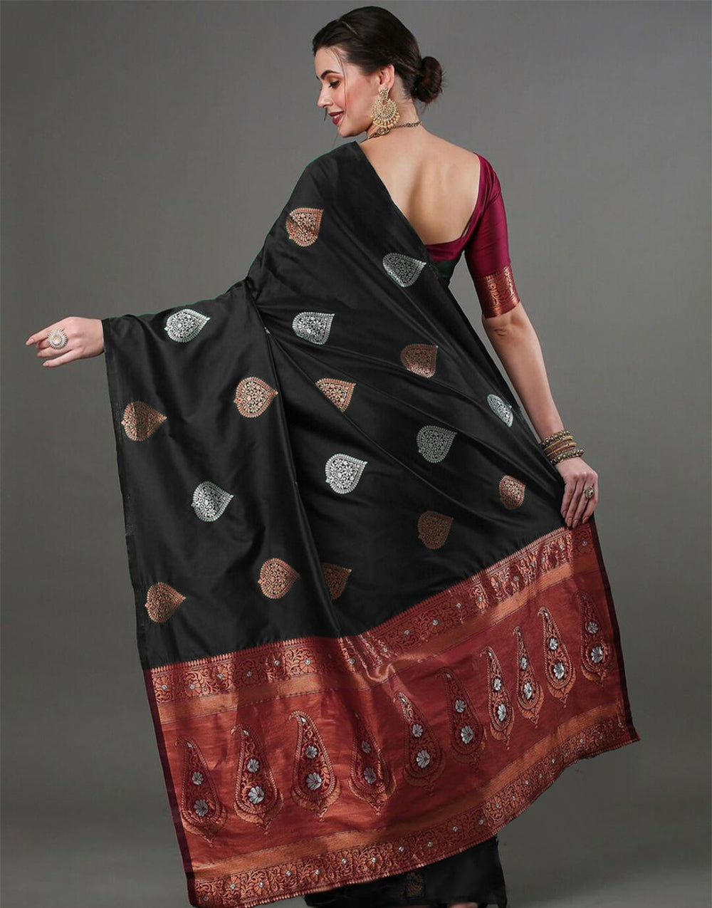 Black Banarasi Soft Silk Saree With Weaving Work