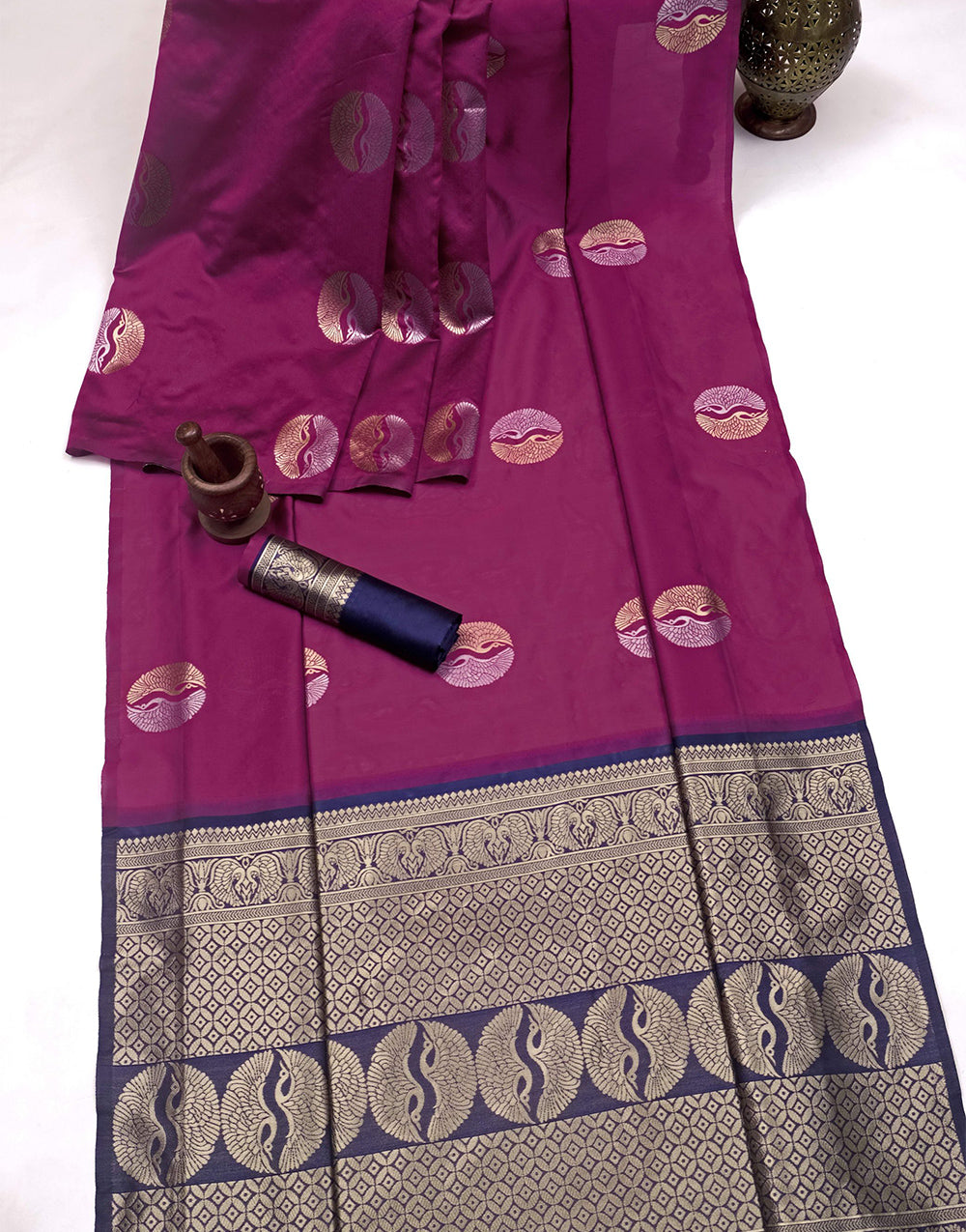 Rani Purple Banarasi Silk Saree With Zari Weaving Work