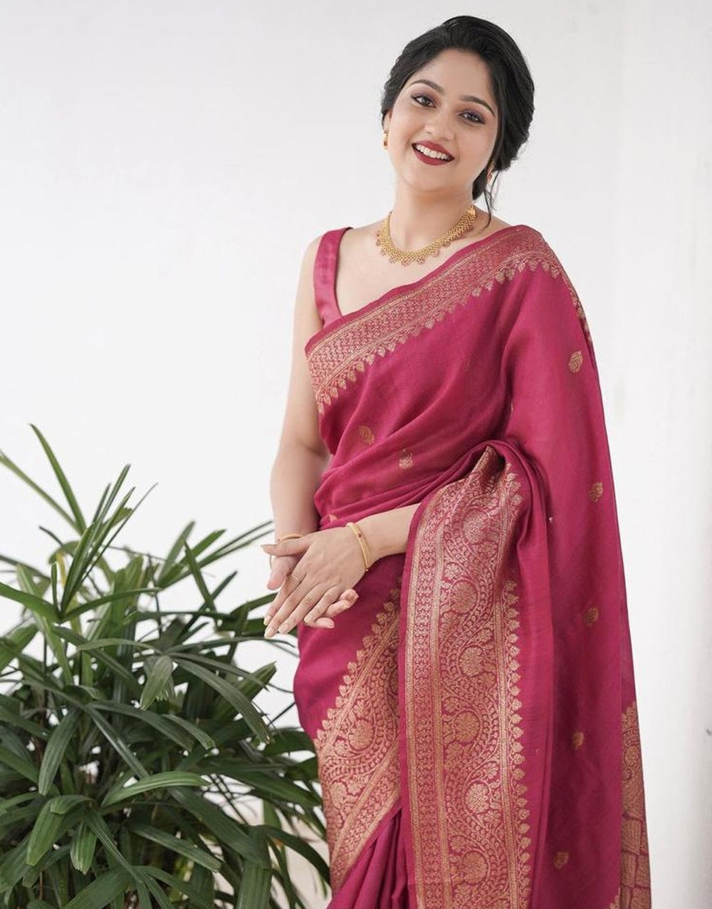 Dark Pink Banarasi Soft Silk Saree With Zari Weaving Work – Sareewave