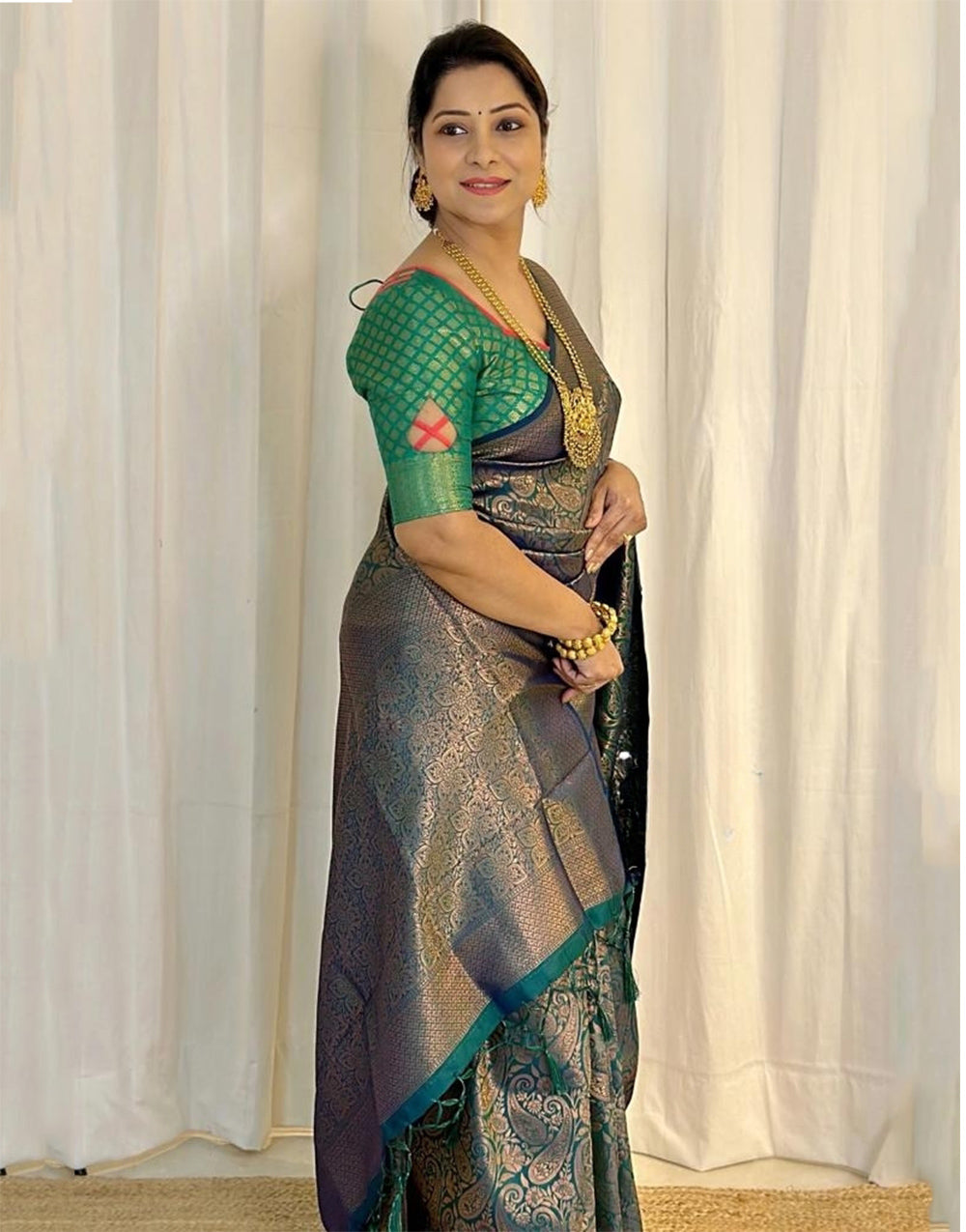 Teal Green Banarasi Soft Silk Saree With Weaving Work