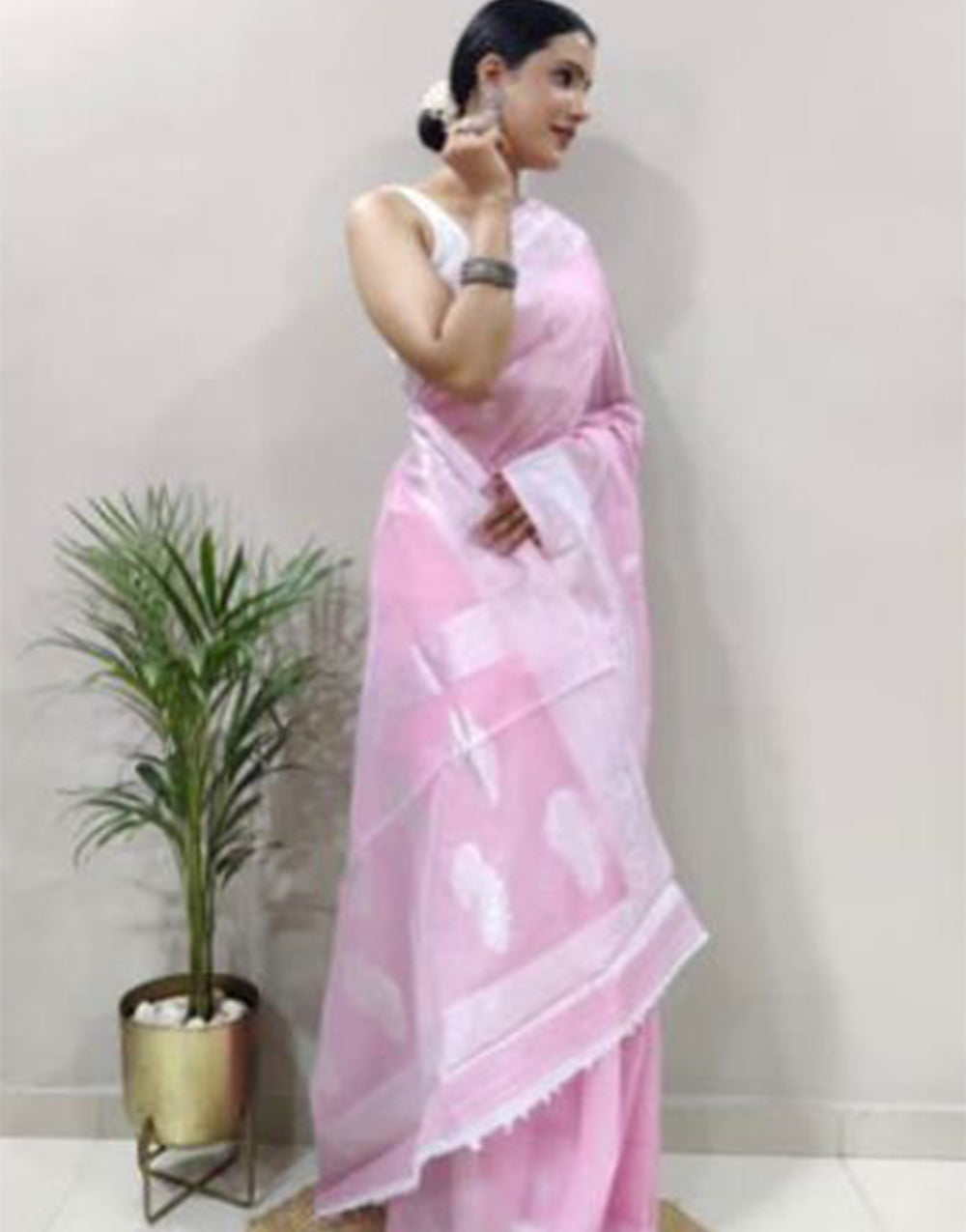 Baby Pink Cotton Silk Saree With Weaving Work