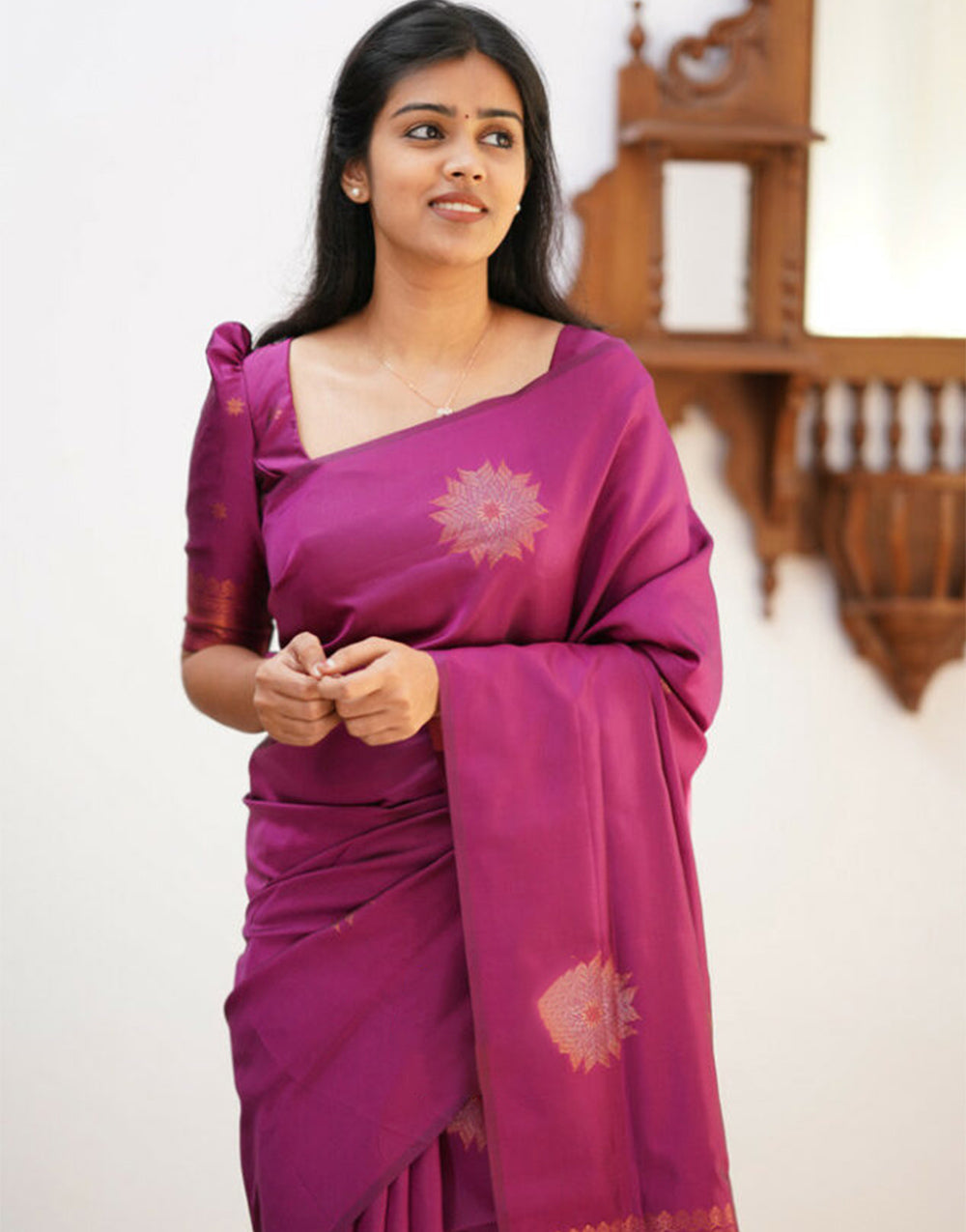 Magenta Pink Banarasi Silk Saree With Weaving work