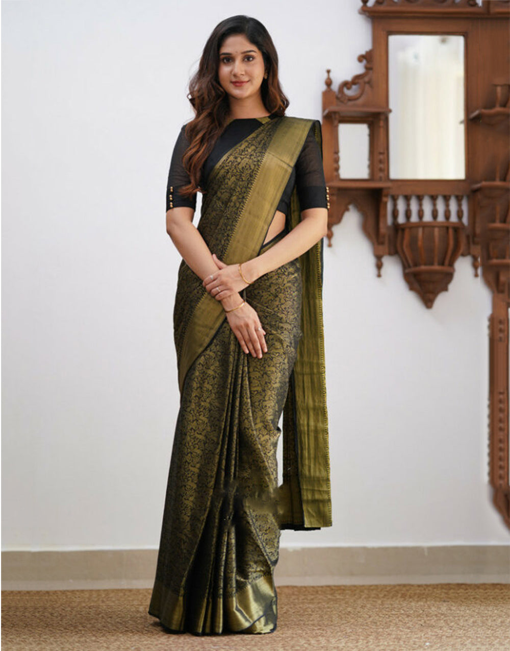 Black Banarasi Soft Silk Saree With Weaving Work