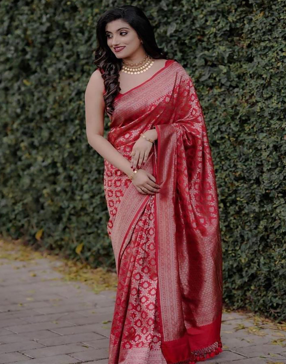 Rose Red  Banarasi Silk Saree  With Gold Zari Weaving Work