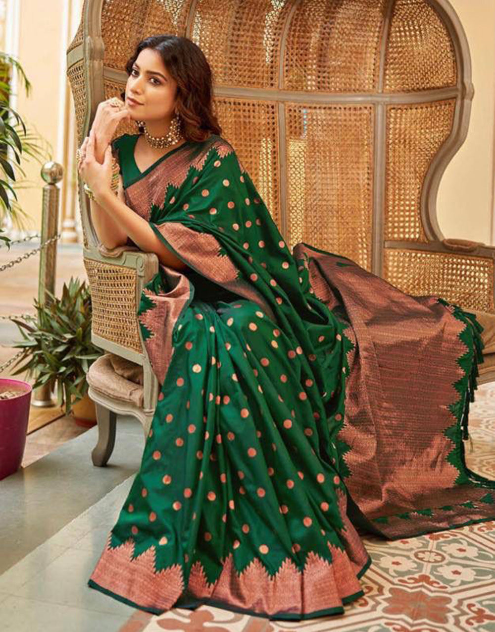 Green Banarasi Silk Saree With Zari Weaving Work