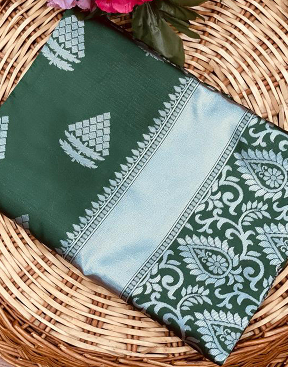 Green Banarasi Soft Silk Saree With Zari Weaving Work