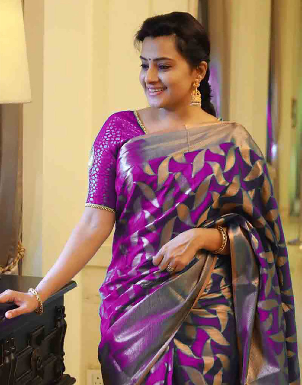 Magenta Kanjivaram Silk Saree With Weaving Work