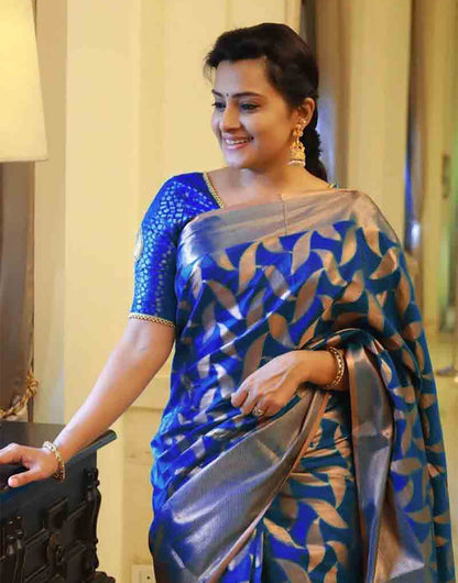 Blue Kanjivaram Silk Saree With Weaving Work