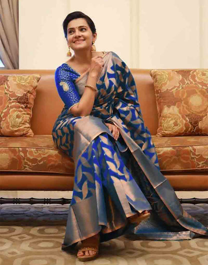 Blue Kanjivaram Silk Saree With Weaving Work