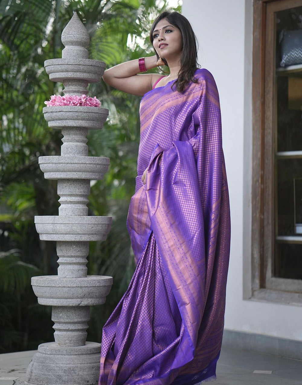 Twitch Purple Kanjivaram Silk Saree With Weaving Work