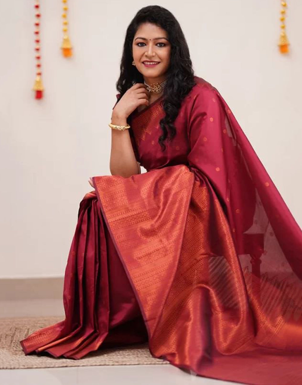 Red Banarasi Silk Saree With Zari Weaving Work