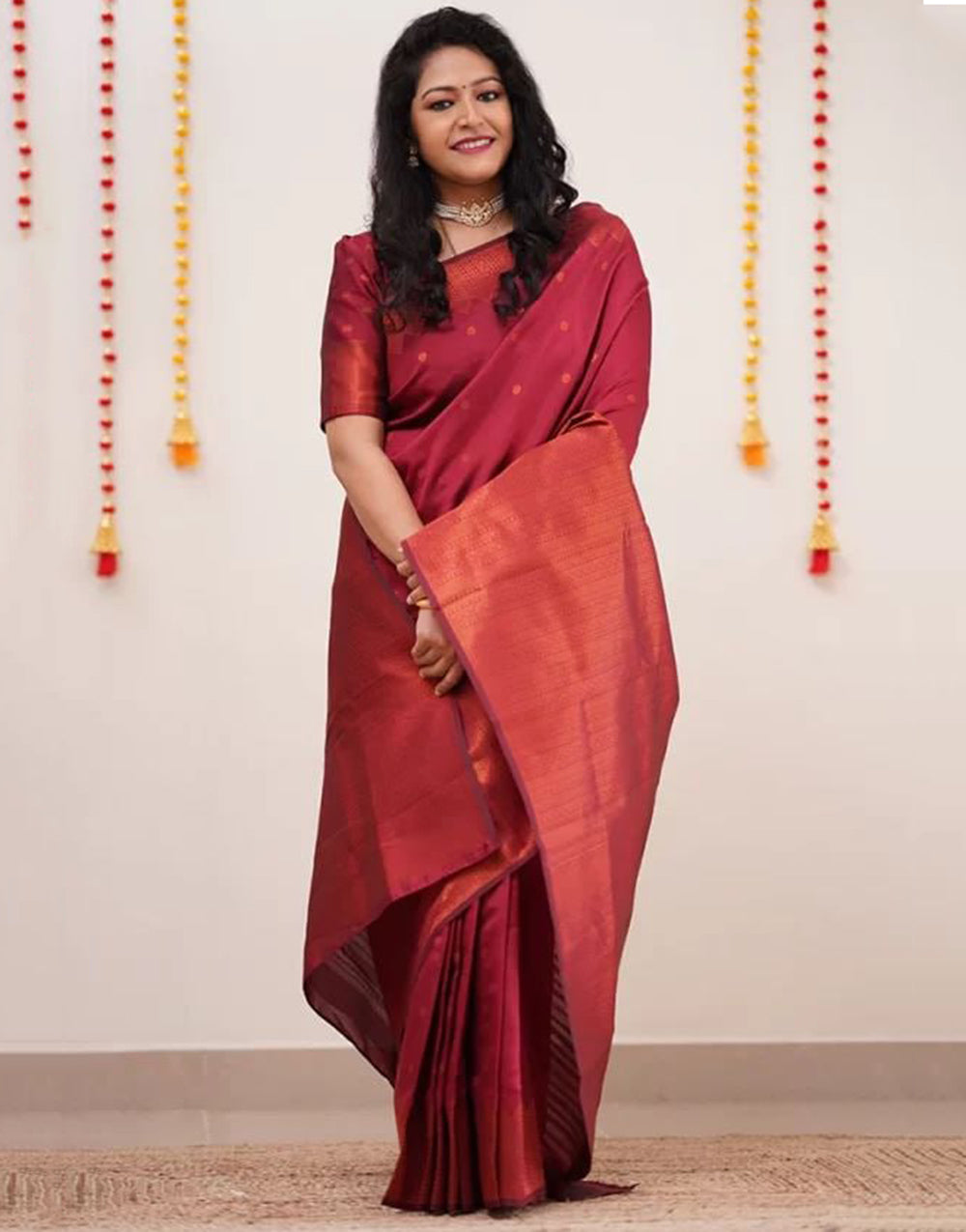 Red Banarasi Silk Saree With Zari Weaving Work