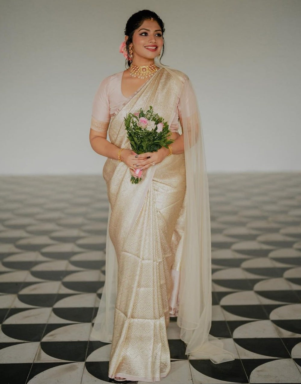 Off White Banarasi Soft Silk Saree With Weaving Work