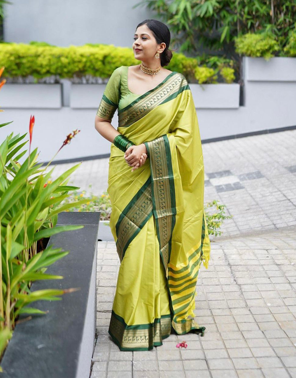 Lime Green Banarasi Soft Silk Saree With Weaving Work