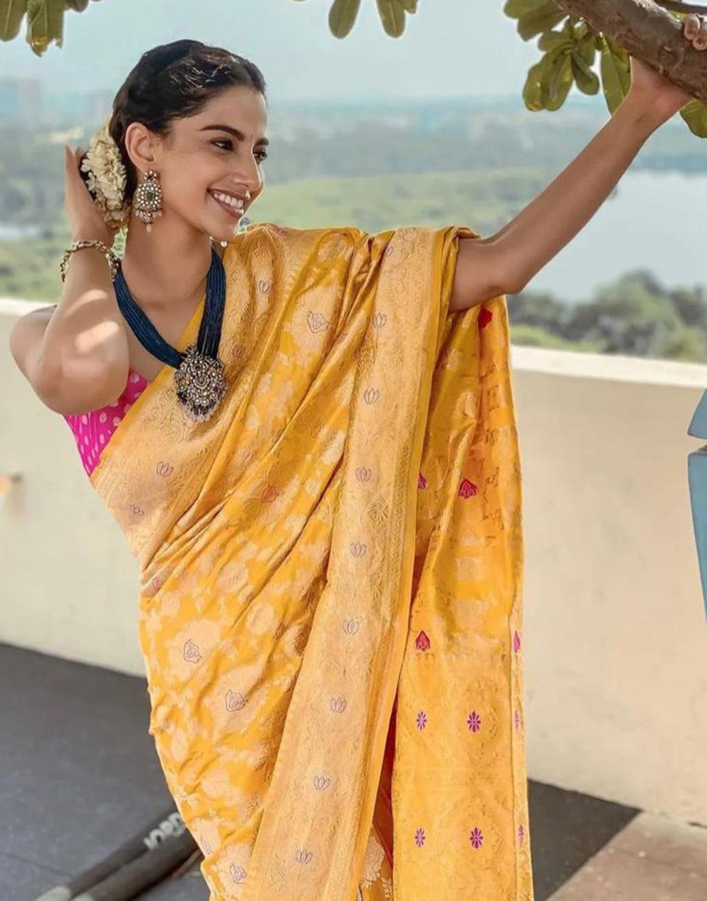 Yellow Banarasi Soft Silk Saree With Zari Weaving Work