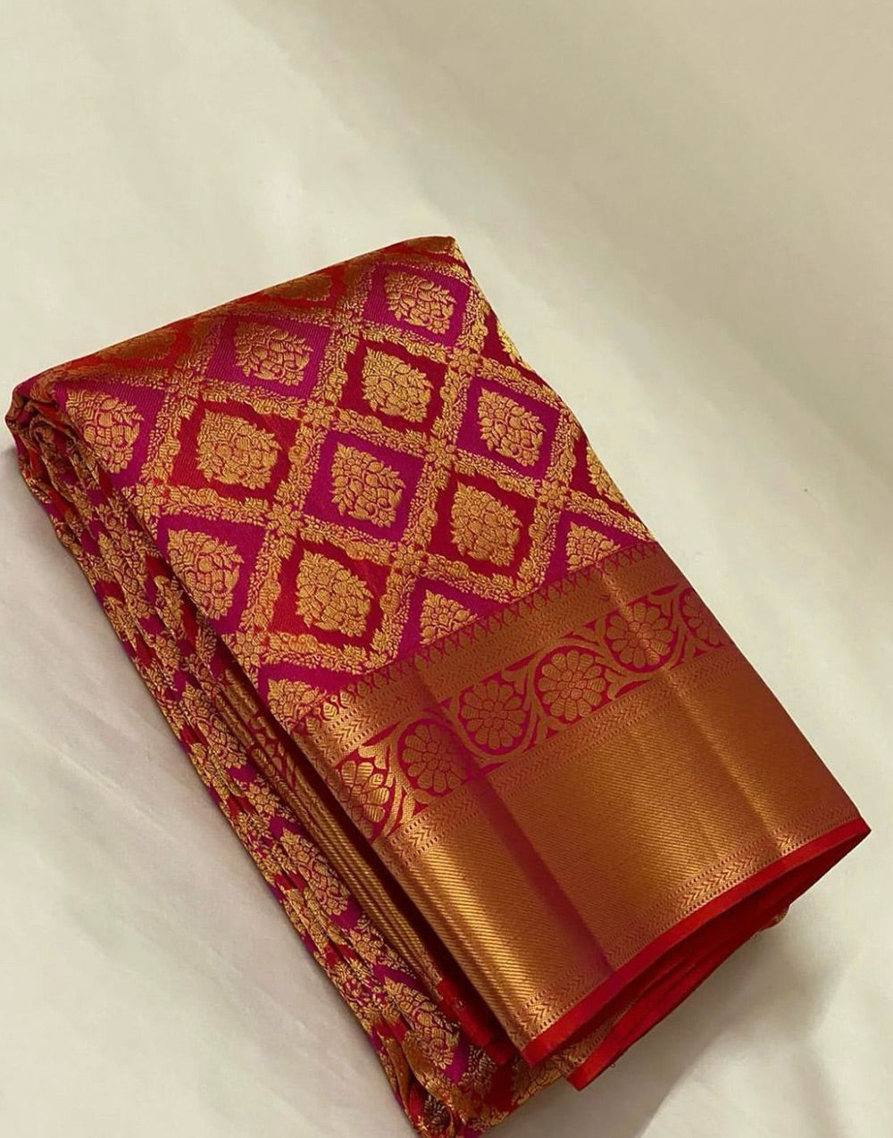 Magenta Pink Banarasi Soft Silk Saree With Zari Weaving Work