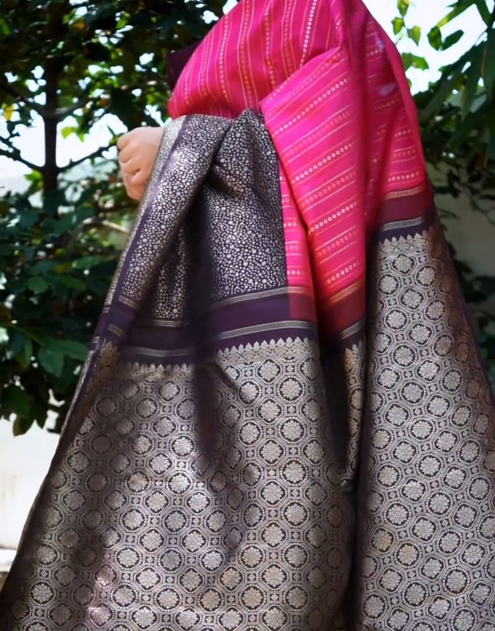 Pink Banarasi Soft Silk Saree With Zari Weaving Work