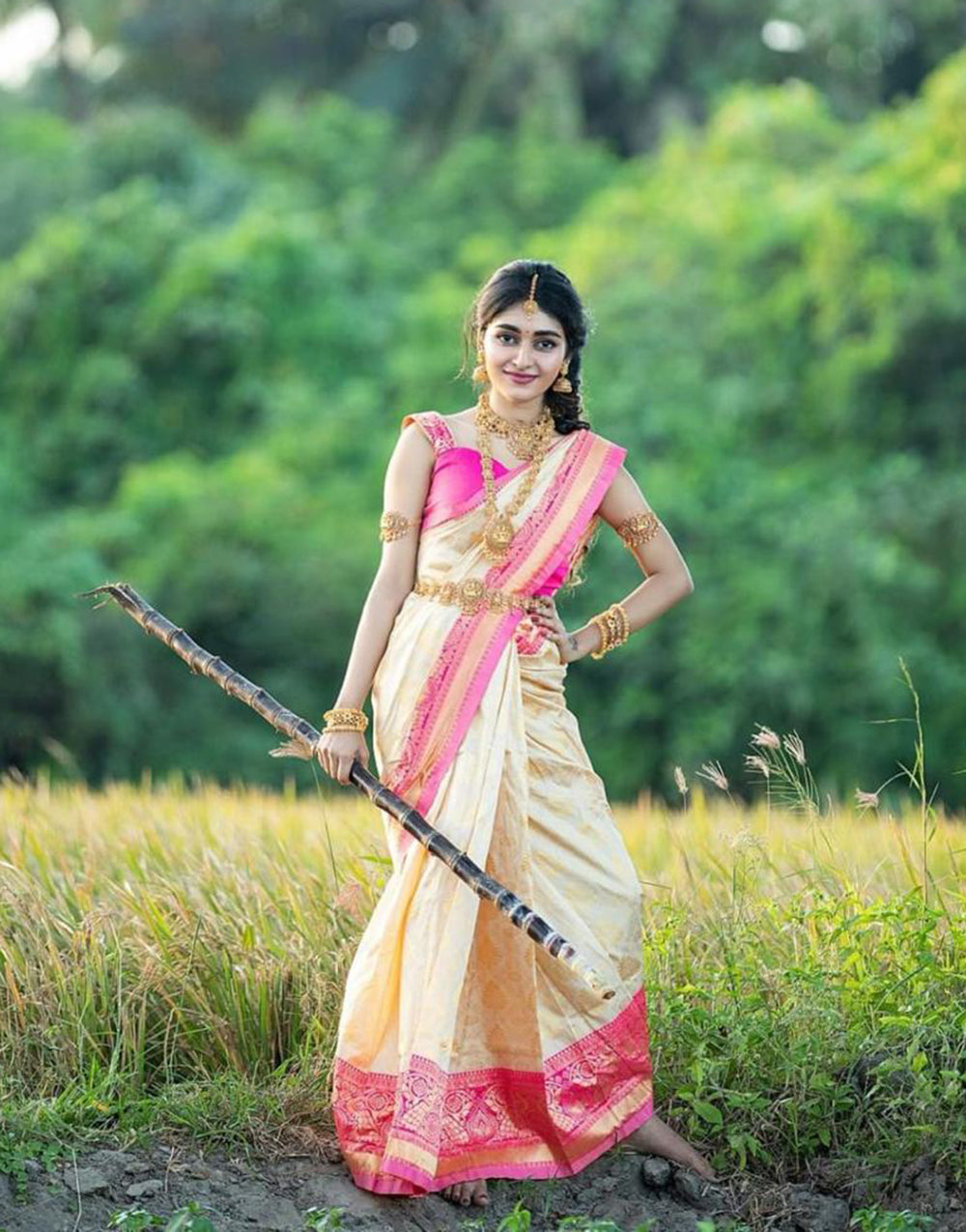 Cream & Pink Banarasi Silk Saree With Zari Weaving Work