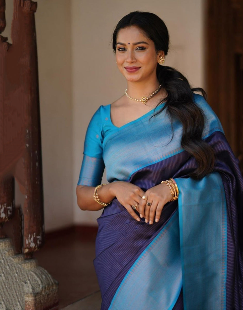 Blue Banarasi Silk Saree With Zari Weaving Work