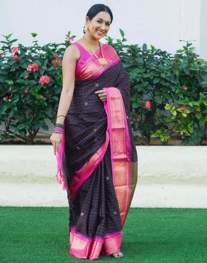 Pink & Black Banarasi Silk Saree With Zari Weaving Work