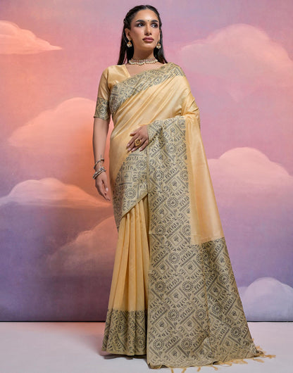 Cream Handloom Raw Silk Saree With Weaving Work