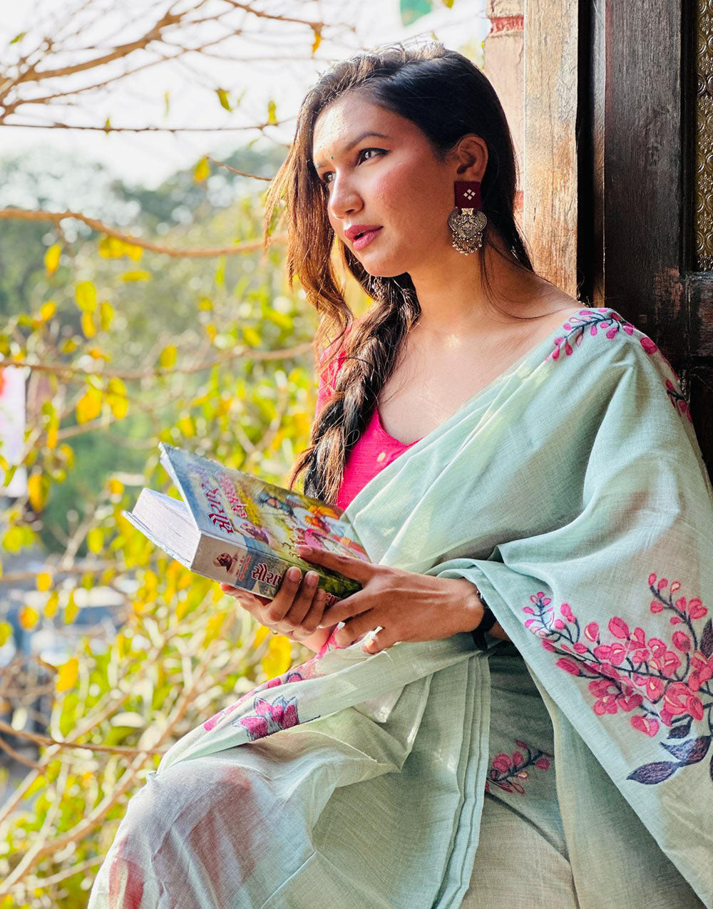 Seafoam Green Soft Muga Silk Saree With Floral Printed Work