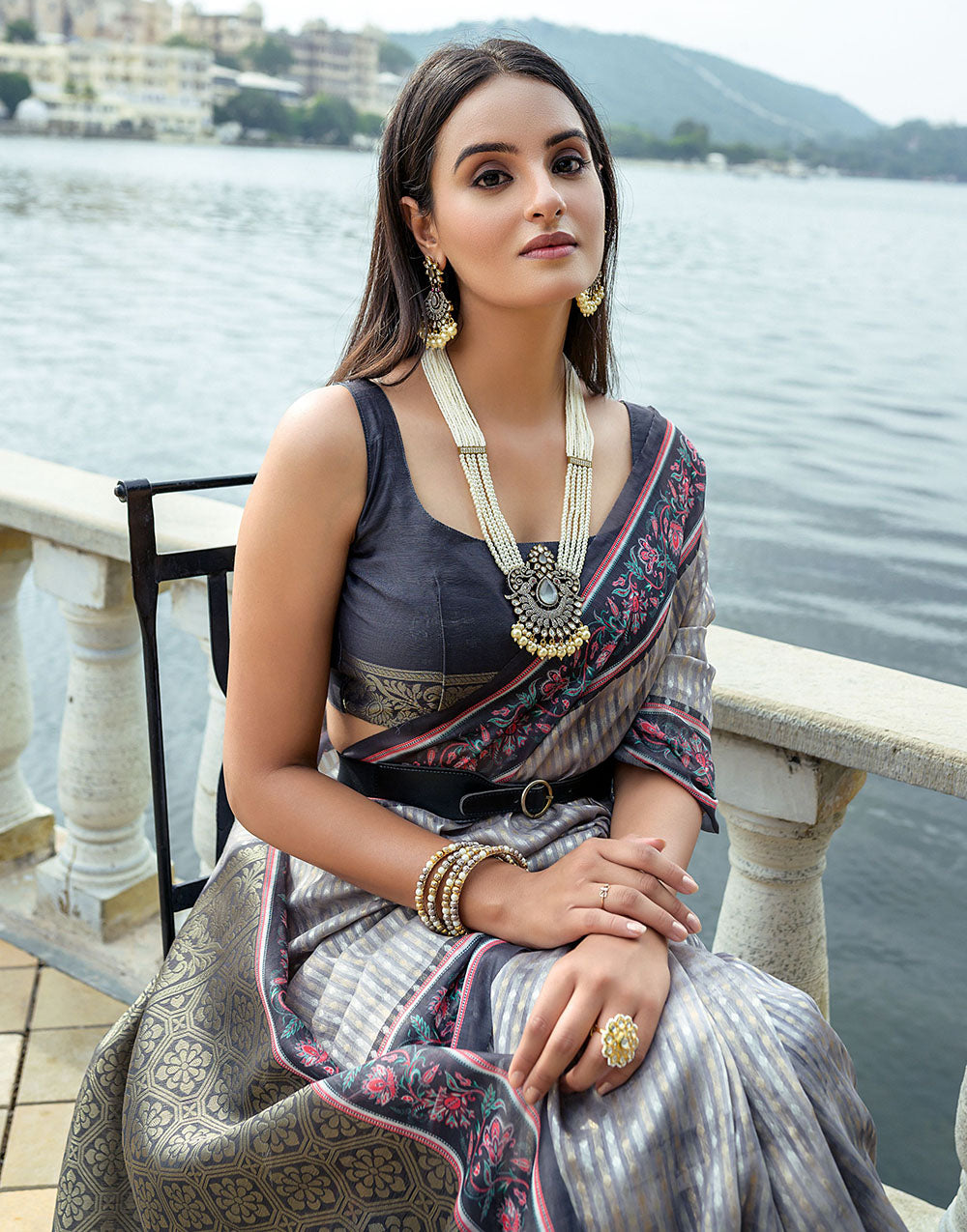 Grey Soft Silk Saree With Weaving Work