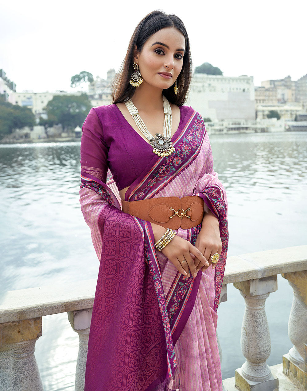 Pink Soft Silk Saree With Weaving Work