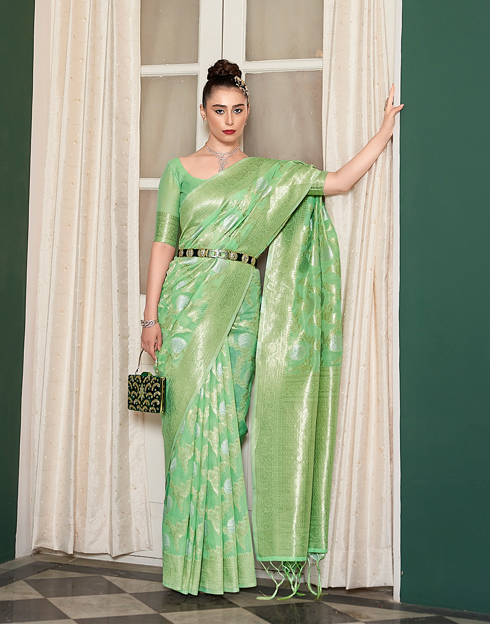 Pista Green Banarasi Silk Saree With Weaving Work