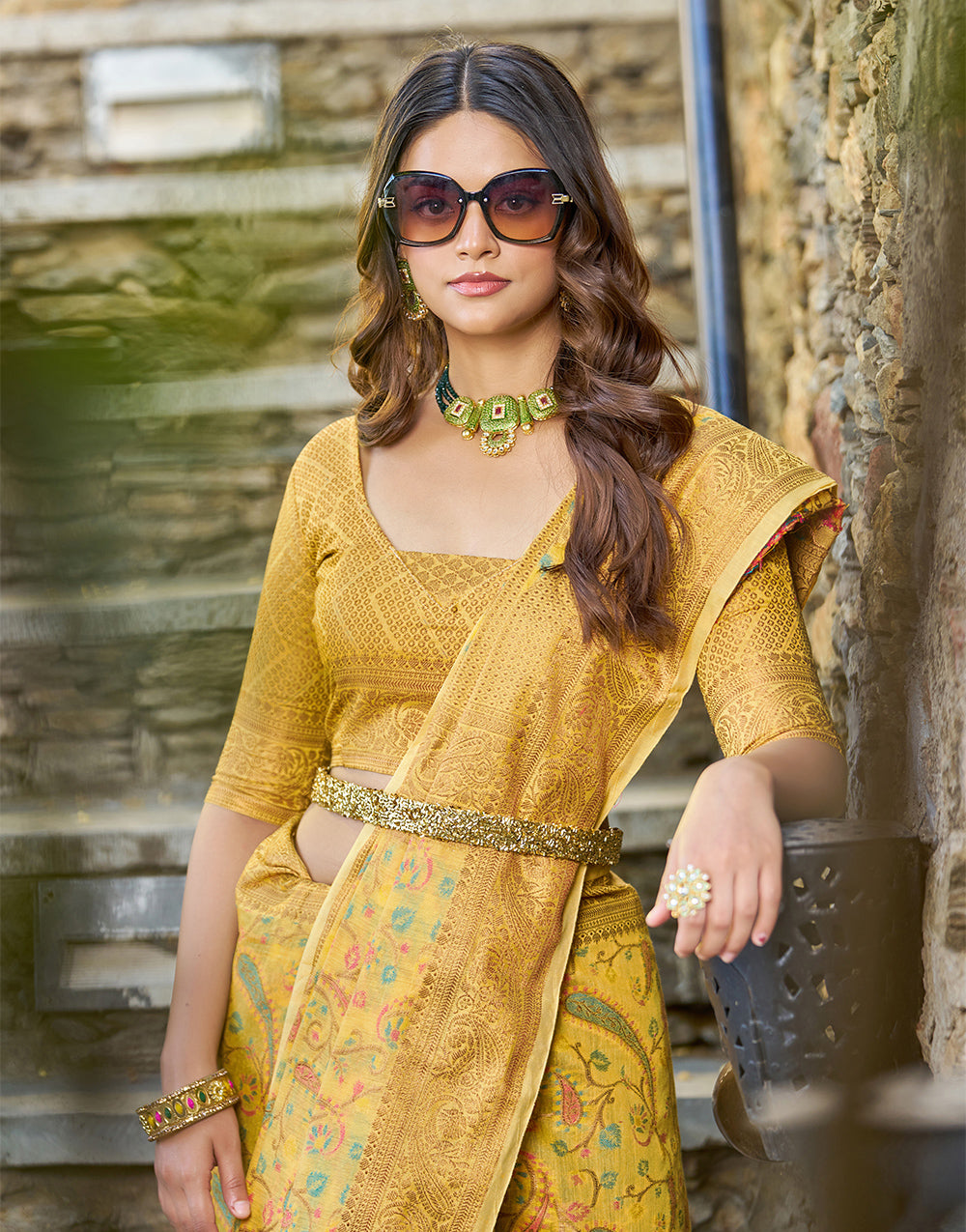 Yellow Pashamina Saree With Weaving Work