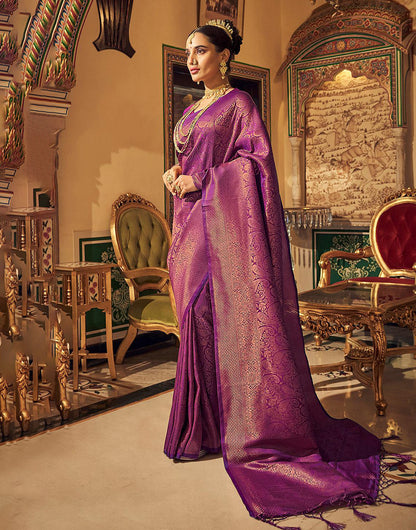 Magenta Soft Handloom Silk Saree With Zari Weaving Work