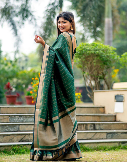 Green Soft Banarasi Raw Silk Saree With Zari Lining Weaving Work