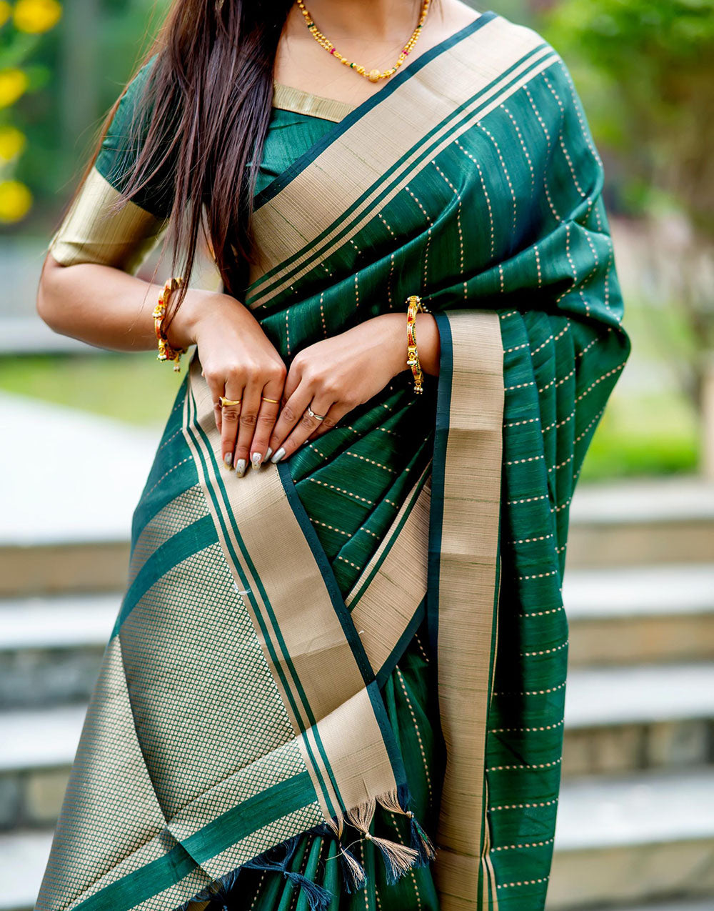 Green Soft Banarasi Raw Silk Saree With Zari Lining Weaving Work