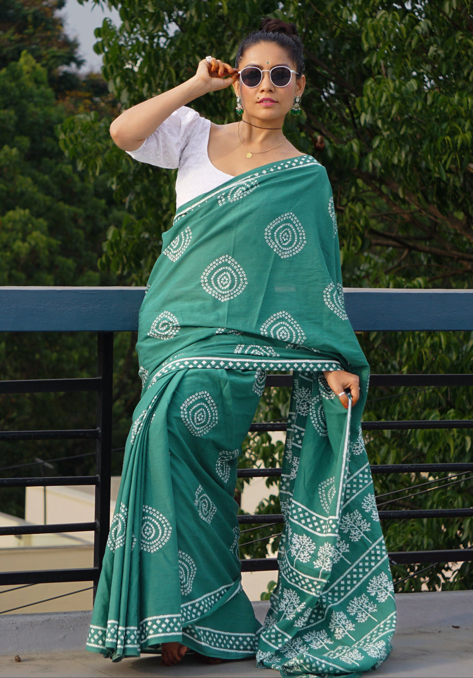 Green Mul Cotton Ready To Wear Saree With Pocket