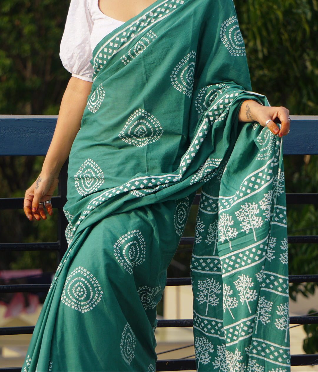 Green Mul Cotton Ready To Wear Saree With Pocket