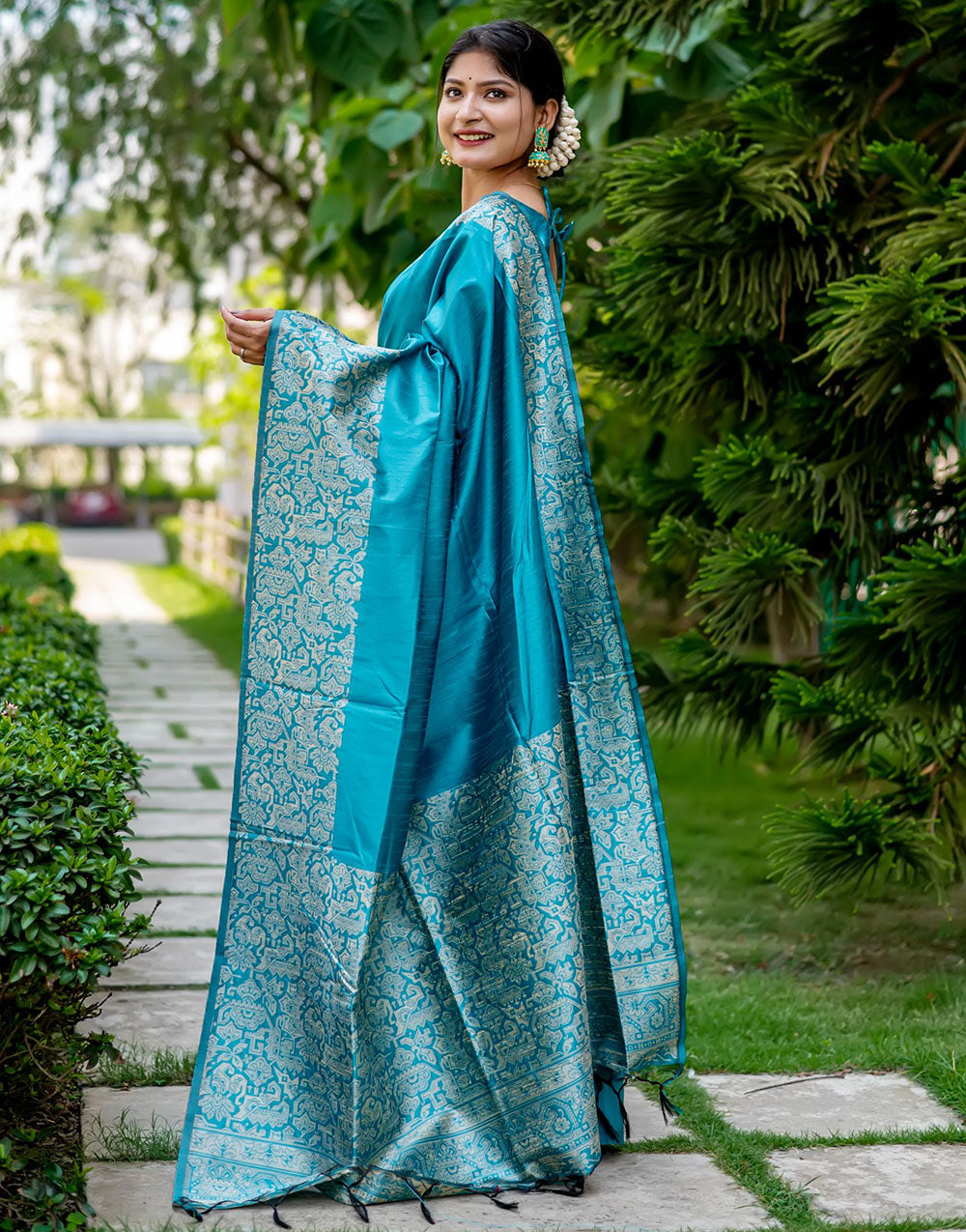 Sky Blue Handloom Raw Silk Saree With Weaving Work