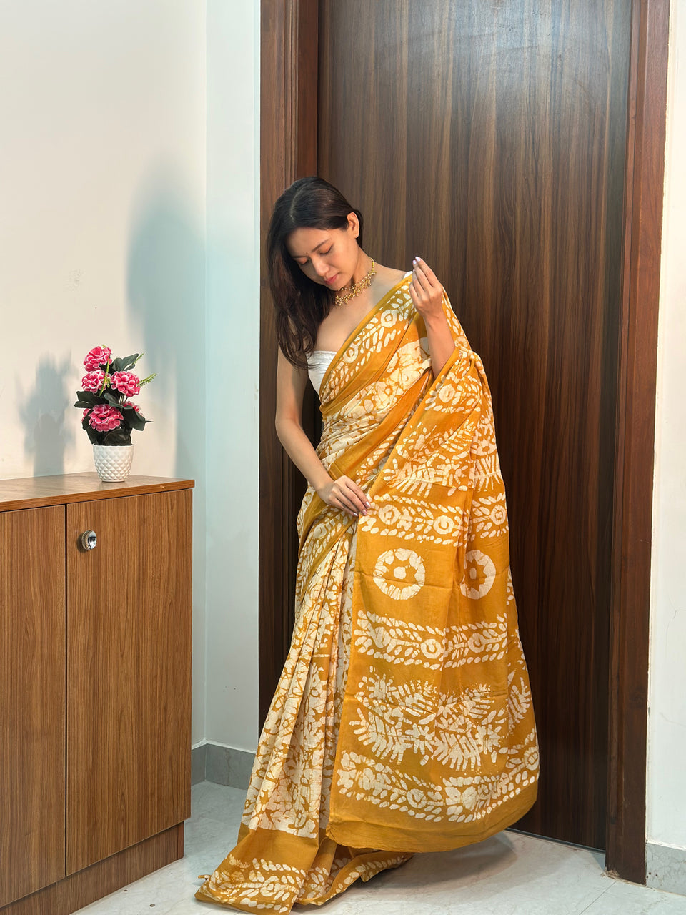 Mustard Mul Cotton Ready To Wear Saree With Pocket