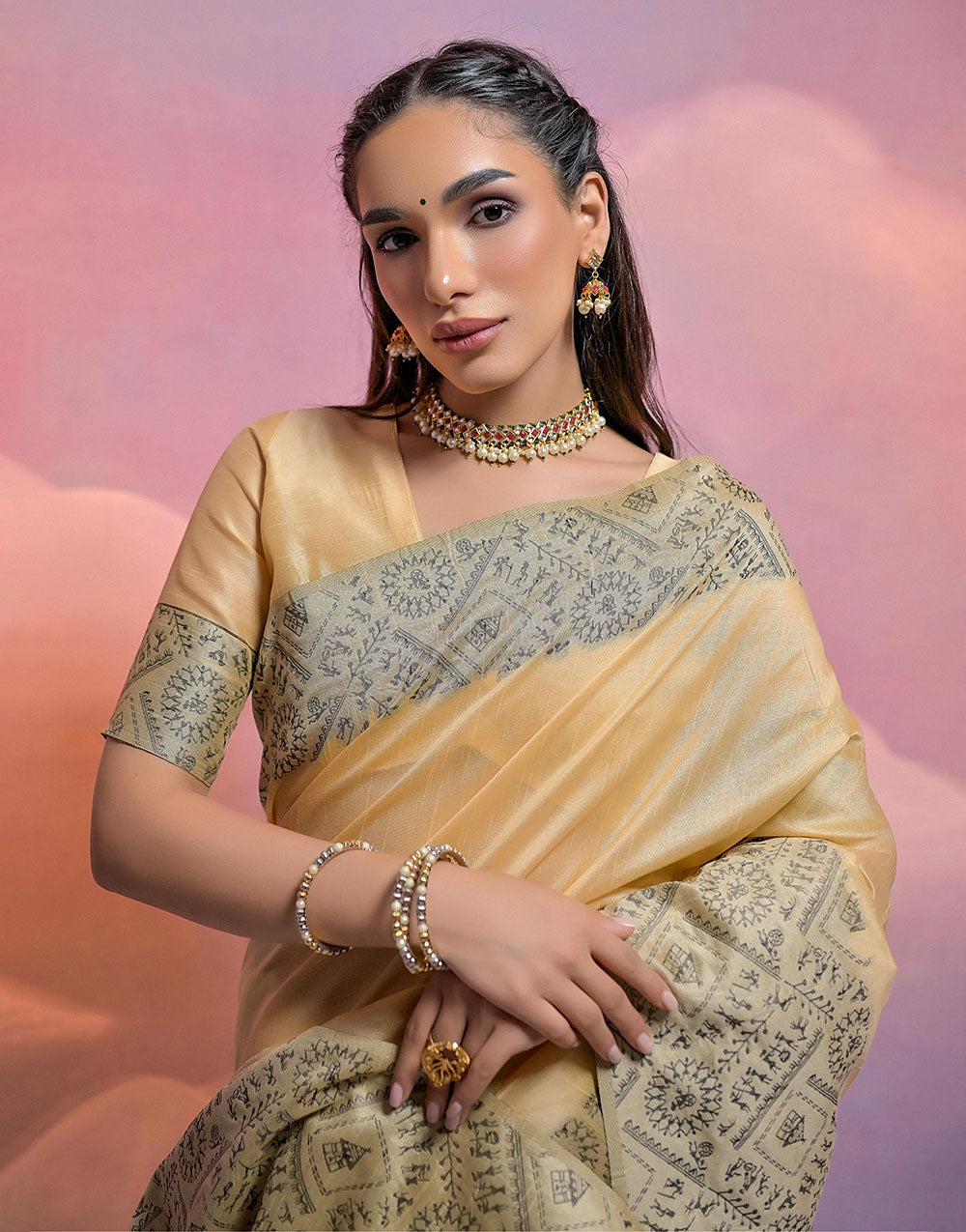 Cream Handloom Raw Silk Saree With Weaving Work