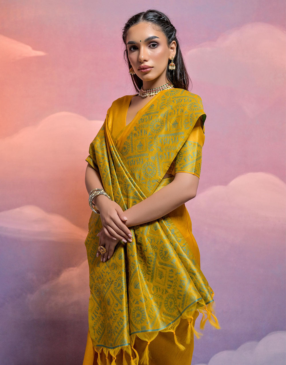 Yellow Handloom Raw Silk Saree With Weaving Work